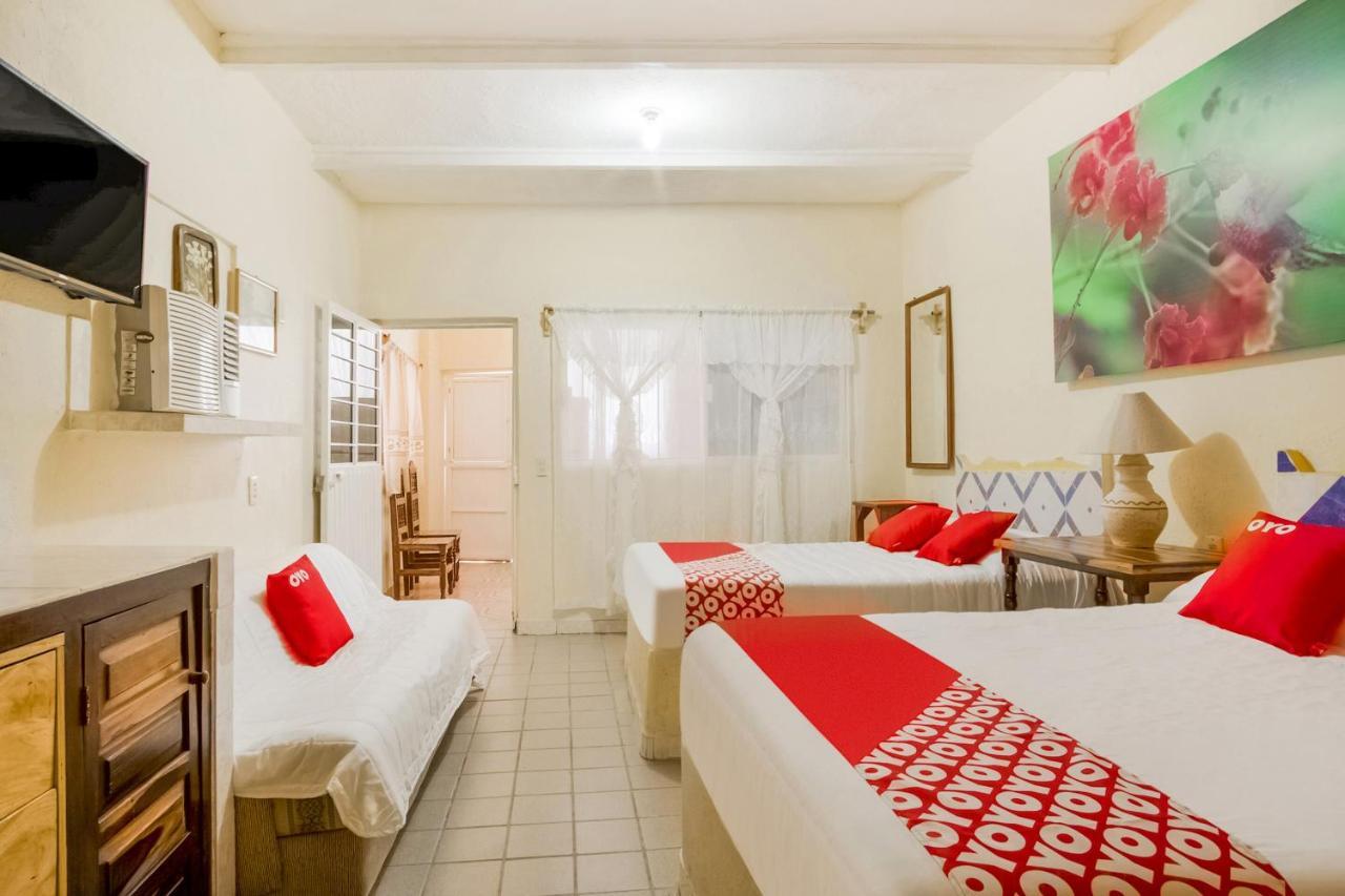 Oyo Hotel Posada Esmeralda Сан-Патрисио-Мелак Экстерьер фото