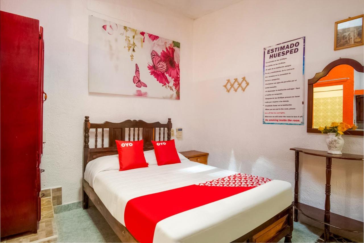 Oyo Hotel Posada Esmeralda Сан-Патрисио-Мелак Экстерьер фото
